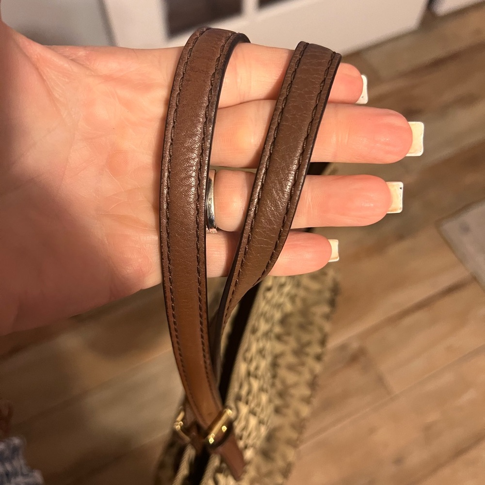 Mk purse - Picture 11 of 16